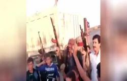 أهالي قرية حامو بالقامشلي السوري يعترضون رتلا أمريكيا .. بالفيديو