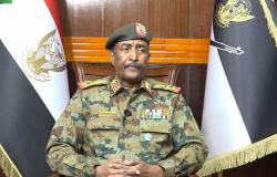 قائد الجيش السوداني يطلق سراح 4 وزراء