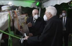 الرئيس الجزائري يهدي نظيره الإيطالي حصانا عربيا أصيلا