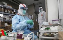 "هيهي".. أخطر متحور في فيروس كورونا تعلنه الصين