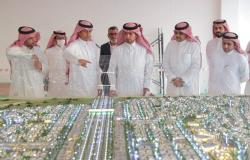 "الحقيل" يتفقد أعمال التطوير والبنية التحتية لمشروع "الأصالة" جنوب غرب الرياض