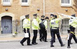 الشرطة البريطانية : اعتقال مسلح داخل قلعة وندسور أثناء احتفال الملكة إليزابيث بعيد الميلاد