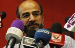 «الأمور داخله في بعضها».. عامر حسين يثير القلق حول بطولة الدوري