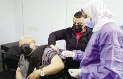 رئيس الرابط الطبية الشرق أوسطية: الرجال أكثر إصابة بمتحور أوميكرون