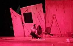عرض «اسمها أنثى» في رابع ليالي مهرجان نوادي المسرح بالجيزة
