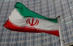تناقض إيراني :تتقدم في برنامجها النووي وتشارك في مفاوضات للحد منه