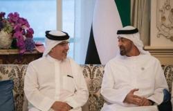 رئيس الإمارات يلتقي ولي عهد البحرين على هامش "COP27" في شرم الشيخ