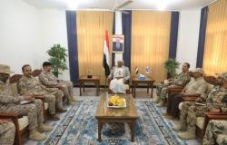 قيادات في التحالف والدفاع اليمنية يتفقدون جبهة ثرة بمحافظة أبين