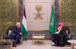 ولي العهد السعودي يبحث مع محمود عباس مستجدات الأوضاع في الأراضي الفلسطينية