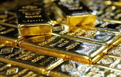 ارتفاع أسعار الذهب بالأسواق الآسيوية مدعومة بتراجع الدولار
