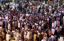 حشود الفارين من الحرب تتضخم في السودان