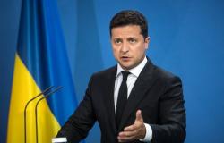 الرئيس الأوكراني يصل جدة لحضور القمة العربية 32