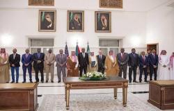 السعودية وأمريكا تطالبان طرفي الصراع في السودان الالتزام بوقف إطلاق النار