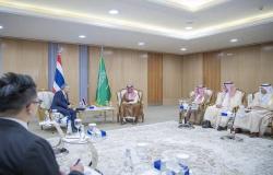 السعودية وتايلاند تبحثان تعزيز التعاون في شتى المجالات