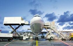 تراجع عالمي ملحوظ في الطلب على الشحن الجوي خلال أبريل الماضي