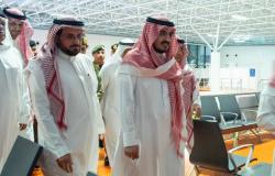نائب أمير مكة يقف على جاهزية صالة الحجاج بمطار جدة