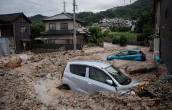 الهند واليابان تحذران من فيضانات وانهيارات أرضية