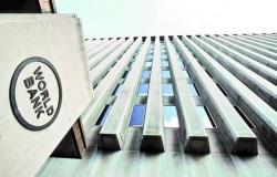 رئيس البنك الدولي محذراً: الاقتصاد العالمي يمر بمرحلة صعبة