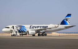 عطل مفاجئ يُجبر طائرة "مصر للطيران" على الهبوط في مطار الدمام الدولي