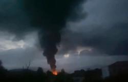 انفجار يقتل 20 شخصا مع فرار سكان ناغورنو كاراباخ