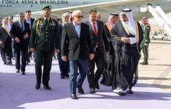 الرئيس البرازيلي يصل الرياض في زيارة رسمية