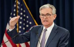 مجلس الفيدرالي الأمريكي يقترح خفض الفائدة 3 مرات في 2024