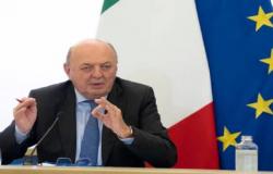 إيطاليا: خط أنابيب "تاب" عوض تخلينا عن الغاز الروسي وساعد بمواجهة تقلبات الأسعار