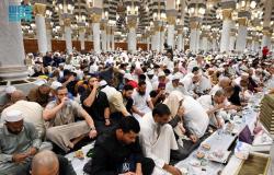 مليون حبة تمر يوميا في إفطار المسجد النبوي