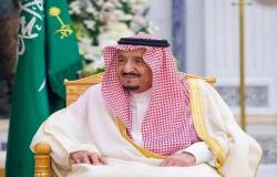 خادم الحرمين يمنح وسام الملك عبدالعزيز من الدرجة الثالثة لـ 200 متبرع بالأعضاء