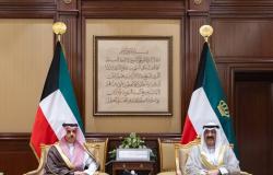أمير الكويت يستقبل وزير الخارجية