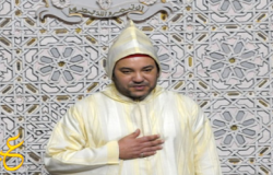 "عاهل" المغرب "الملك" محمد السادس "يعلن" نفسه "أمير المؤمنين" لجميع الديانات ...