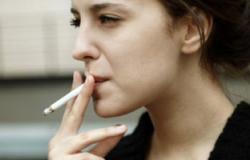 تحذير.. قلب النساء المدخنات فى خطر