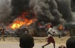 مصرع شخصين وجرح ثلاثة آخرين إثر تفجير سيارة ملغومة فى الصومال