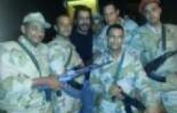 "منذر رياحنة" يحيي الجيش المصري