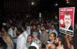أنصار مرسي يطعنون شابا اعترض على هتافاتهم المسيئة للجيش بالإسماعيلية