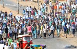 تواصل الاحتجاجات الغاضبة فى السودان بعد رفع الدعم عن الوقود