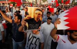 محتجون بحرينيون يحاولون تنظيم مسيرة باتجاه دوار اللؤلؤة