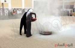 بالصور.. تجربة على إخماد حريق فى "الثانوية الصناعية بنات" بكفر الشيخ