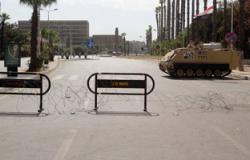 قوات الأمن تواصل إغلاق ميدان النهضة وزحام بالشوارع الجانبية