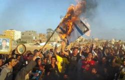 الإخوان يحرقون علم إسرائيل وأمريكا بكفر الشيخ