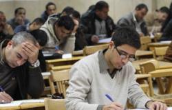 انتظام امتحانات التعليم المفتوح وتشديدات أمنية على بوابات جامعة القاهرة