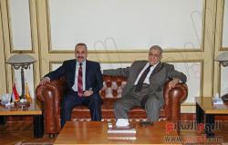 وزير الإسكان: مستعدون لتقديم خبراتنا لإعادة إعمار ليبيا