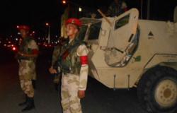 نقل مصابى الهجوم المسلح على منطقة تجنيد الزقازيق لمستشفى عسكرى