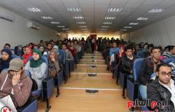 بالصور..نموذج "كى فيكتور" بهندسة القاهرة يستأنف محاضرات تأهيل الطلاب