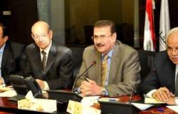 وزير النقل يجتمع بمحافظى القاهرة والجيزة والقليوبية لتطوير "الدائرى"