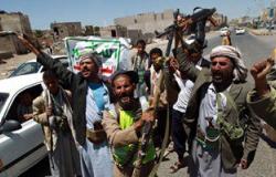 الحوثيون يقيلون قائد ورئيس القوات الجوية اليمنية ويحيلونهما إلى التحقيق