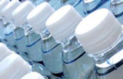 إحباط بيع 17 ألف لتر مياه ملوثة معبئة فى زجاجات بالسويس