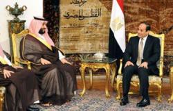 وزير الدفاع السعودى يغادر القاهرة بعد زيارة سريعة التقى خلالها "السيسى"