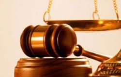 جنايات المنيا تؤجل محاكمة 22 محامياً نظموا وقفة أمام محكمة لـ"مايو"