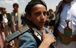 الإندبندنت: الحوثيون يجندون أطفال اليمن لحمل السلاح